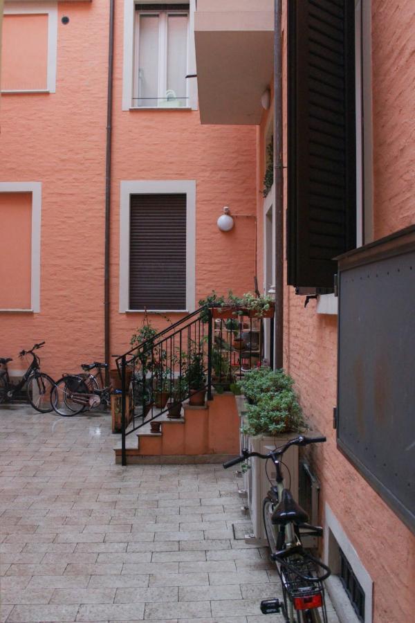 Ferienwohnung Casa Agape Mazzini-Sant'Orsola Bologna Exterior foto